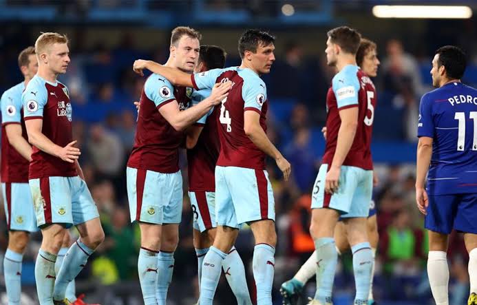  科雷兹主场气势如虹，战胜排名靠前对手